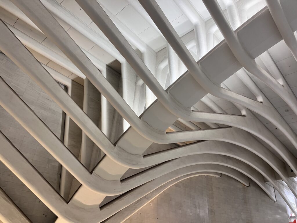 オキュラス駅 内観 装飾