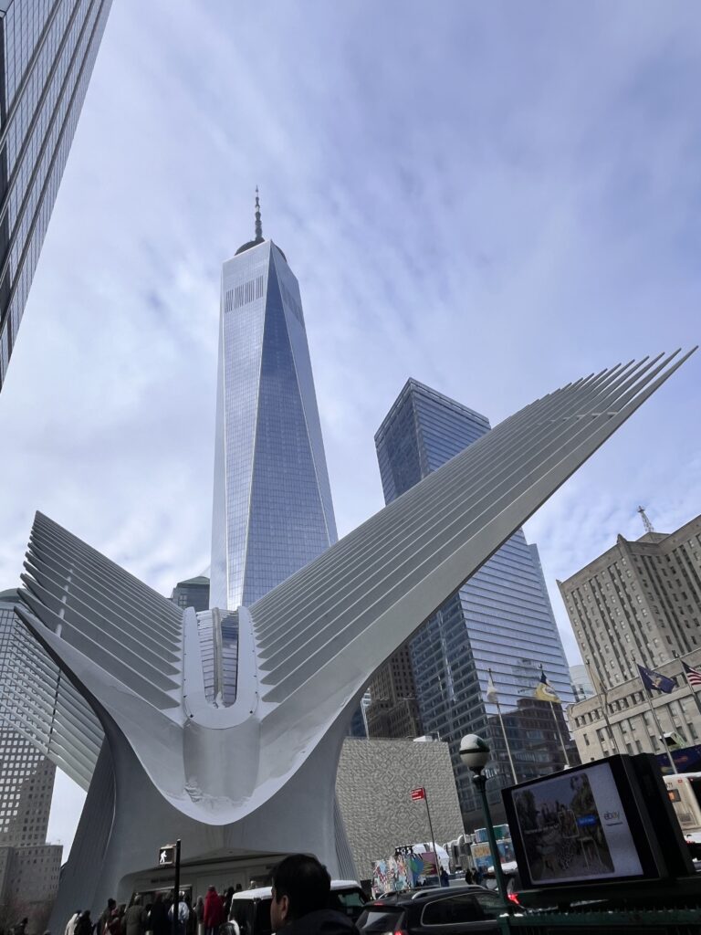 オキュラス 外観